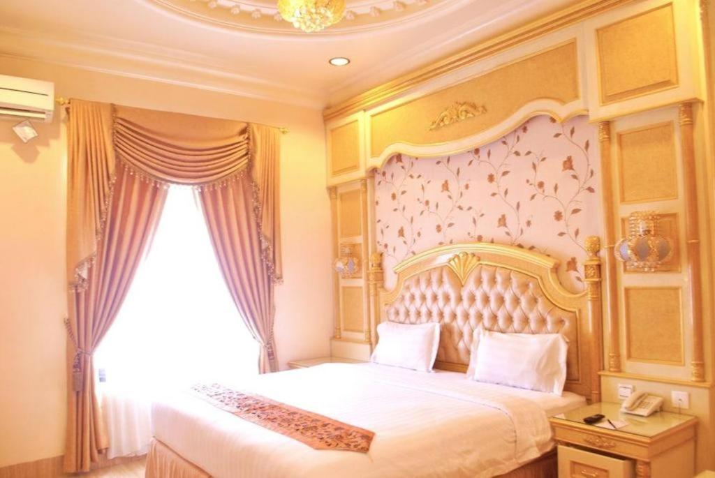 Hotel Grand Town Makassar Extérieur photo